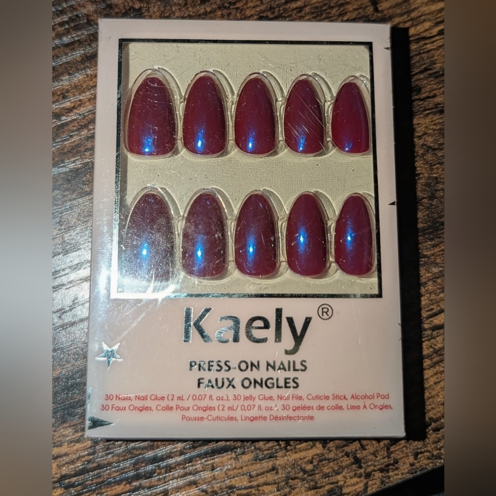 Kaely Purple Chameleon Press-On Nails NIB